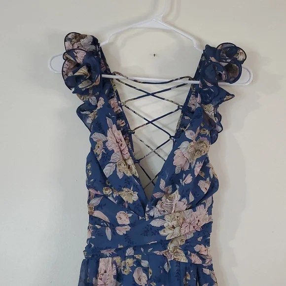 NWT Lulus Soiree Celebration Floral Ruffled Lace-Up Maxi Dress Size Lg Blue - Picture 5 of 14
